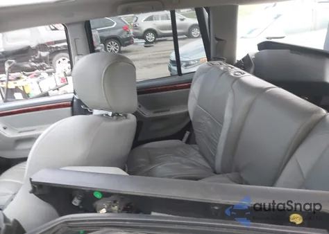 2003 Jeep Grand Cherokee Overland z USA, uszkodzony, nr VIN 1J8GW68J43C511672